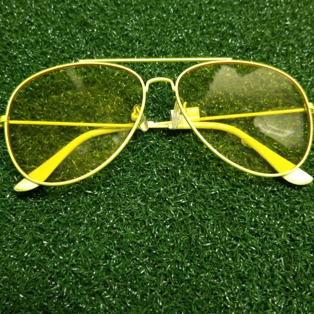 Retro shades